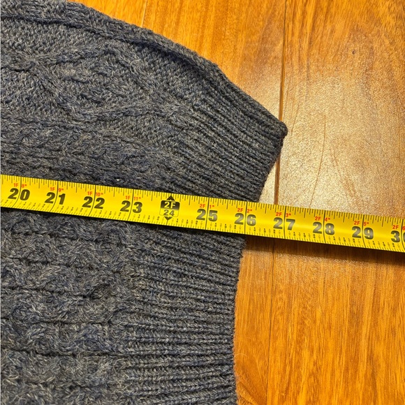 Aran Crafts Cable Knit 100% Wool Sweater - Picture 6 of 8
